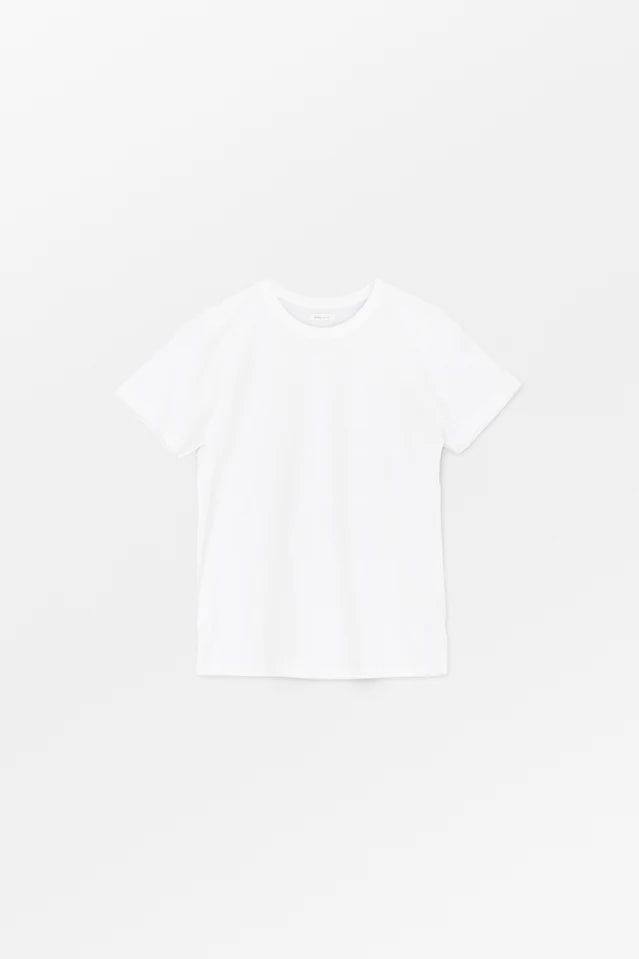 Plain white t-shirt with a small logo on a white background